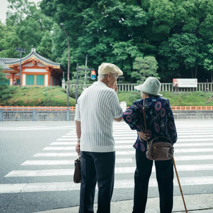altes japanisches paar in kyoto