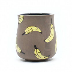 Handgemachter Becher 'Banana' Becher 'Banana'