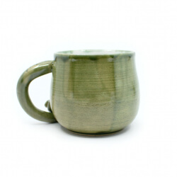 grüne Tasse 'Chamäleon' Rueckseite