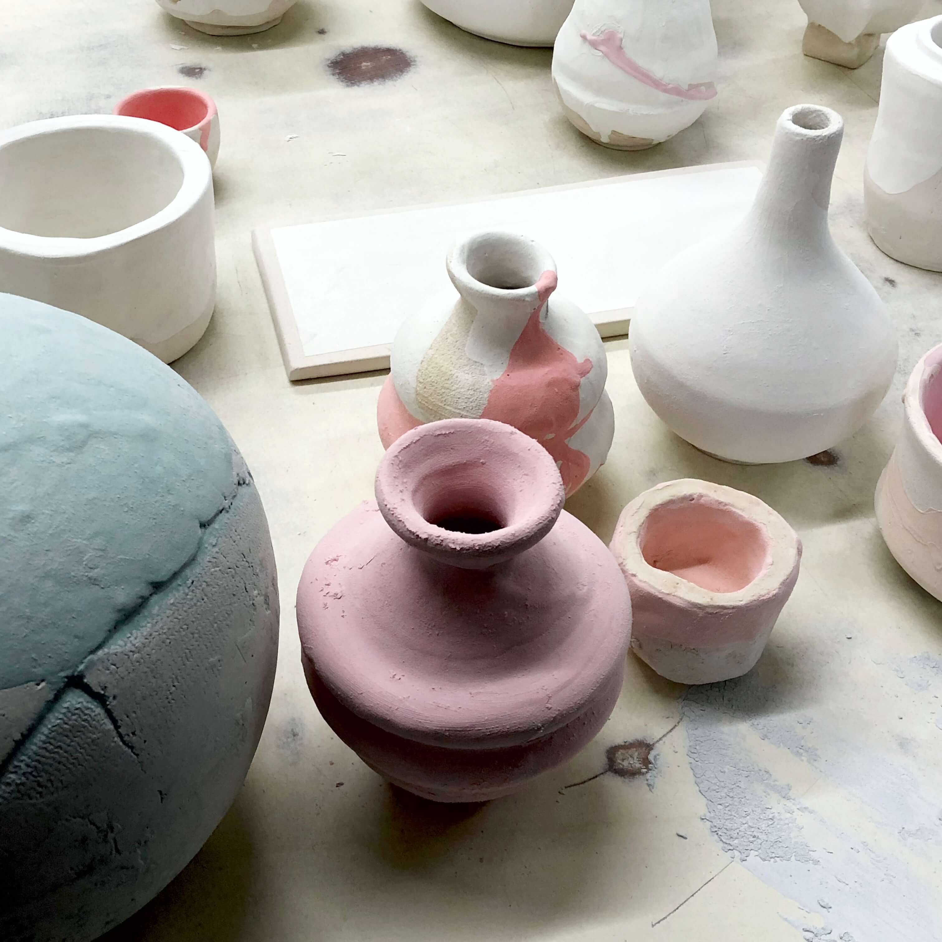 rohe glasierte Keramiken - Detailaufnahme