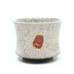 handemachte Raku Teeschale 'gelb rot' Front